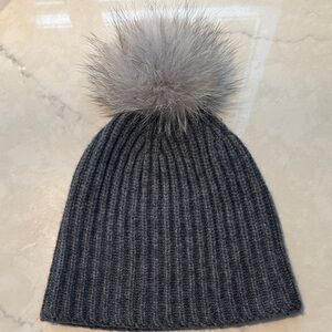 Gray Ribbed Beanie with Faux Fur Pom